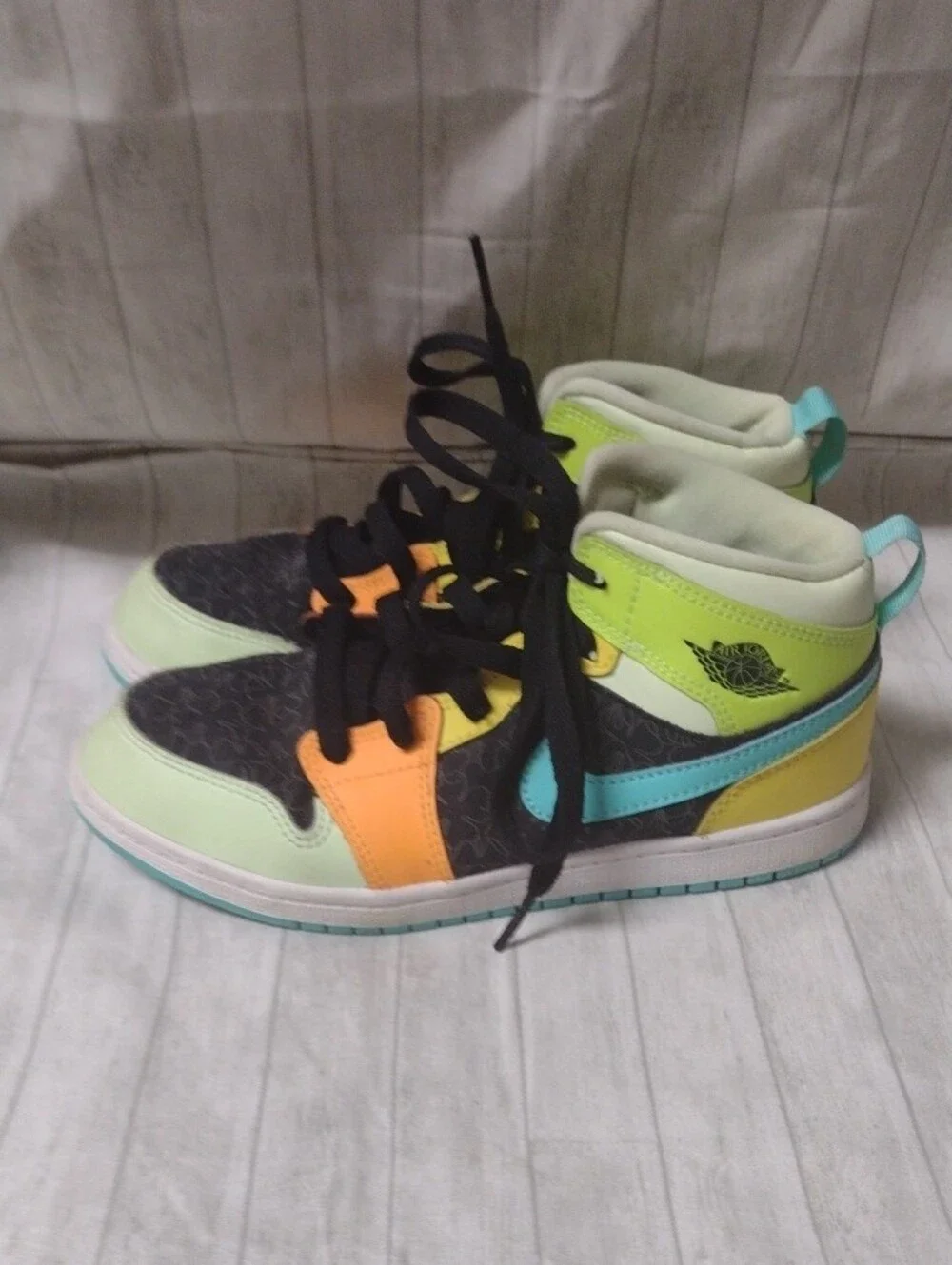 Nike Air Jordan Kid's High-Top Sneakers (J1120)